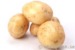 Potatis är gott och ingår i många recept. potatis