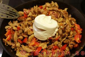 Så gör du Currykyckling steg 4.1 Currykyckling steg 4.1