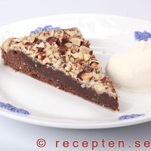 Kladdkaka med n&ouml;tter