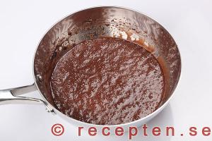 Så gör du Kladdkaka med nötter steg 4.2 Kladdkaka med nötter steg 4.2