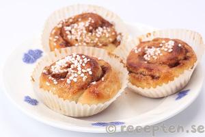 Nybakade kanelbullar Kanelbullar