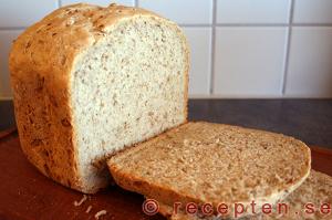 br&ouml;d bakmaskin recept