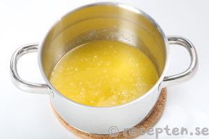 Så gör du Saftig banankaka steg 1 Saftig banankaka steg 1