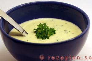 Recept på Persiljesås persiljesås