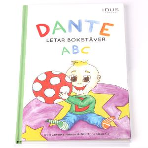 Barnbok 2-6 år med bokstäver och siffror