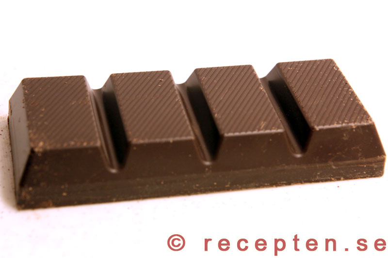 Mörk choklad med 70% kakaohalt Mörk choklad