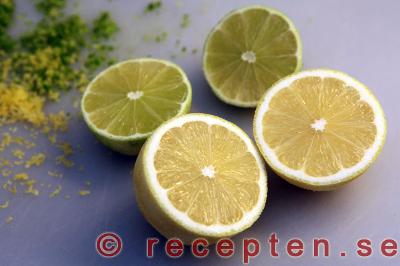 citron och lime, klyvda på mitten