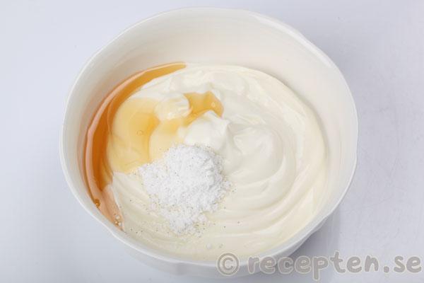 ingredienser till vaniljyoghurt