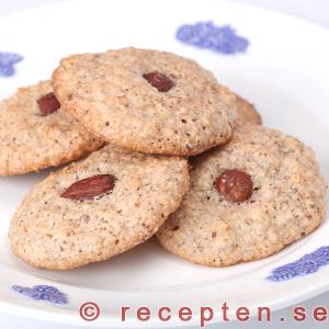 Glutenfria och laktosfria nötkakor nötkakor