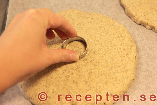 Grova rågkakor - Recept