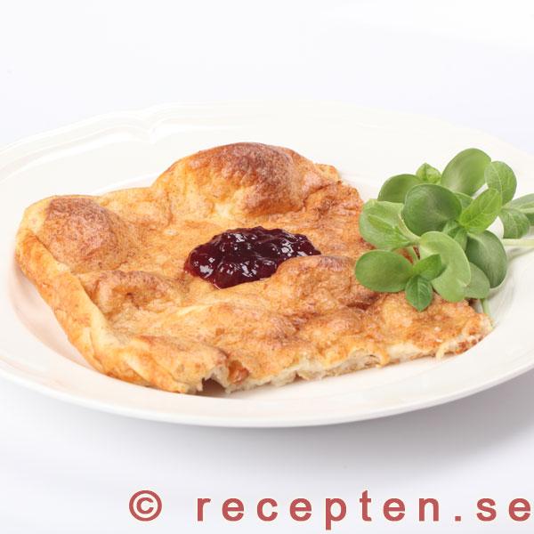 Ugnspannkaka med lingonsylt ugnspannkaka