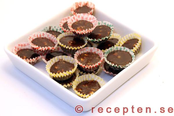 Chokladknäck - knäck med chokladsmak chokladknäck