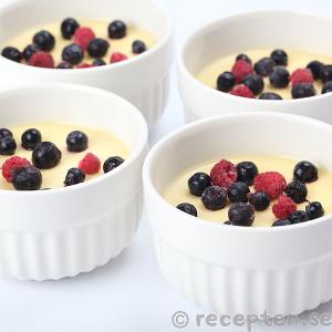 pannacotta med vit choklad