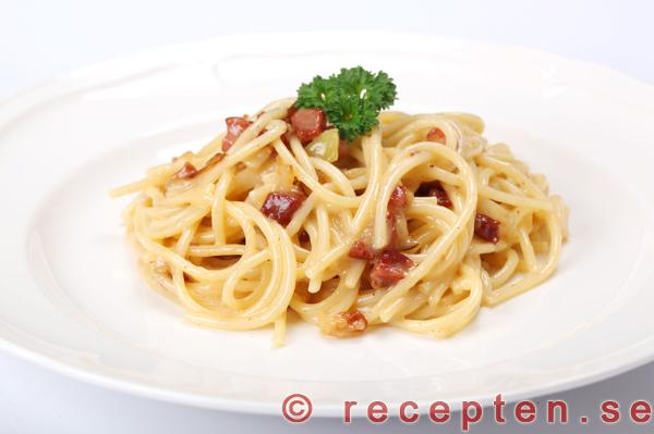 Spaghetti carbonara pasta carbonara