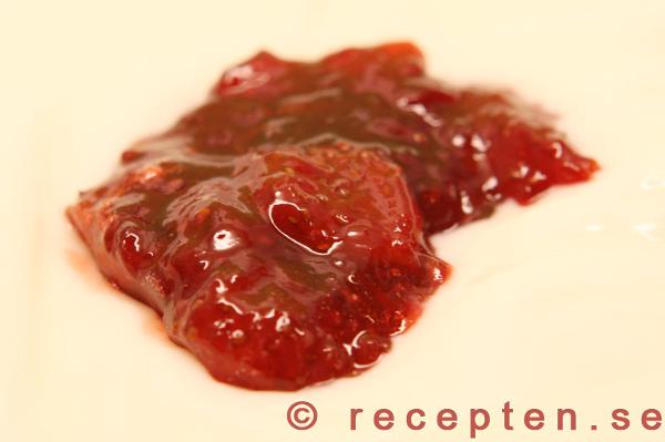 rårörd jordgubbssylt recept