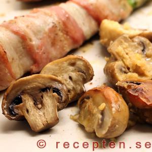 Grillade vitlökschampinjoner grillade vitlökschampinjoner
