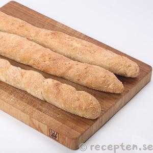 Kalljästa dinkelbaguetter kalljästa dinkelbaguetter