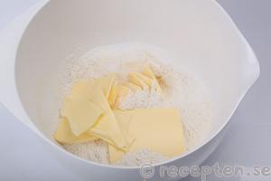 Så gör du steg 1 citronmarängpaj instruktion steg 1 citronmarängpaj