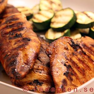 Grillad kycklingfilé grillad kycklingfilé