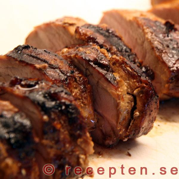 Helgrillad fläskfilé Recept Recepten.se Grillad fläskytterfilé Recept Recepten.se