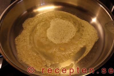 currypanerad rödspätta steg 6: stekpanna med smör