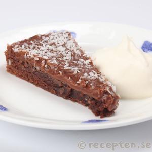 En bit Kärleksmumskladdkaka kärleksmumskladdkaka