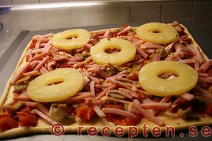 skinka, champinjoner, ananas