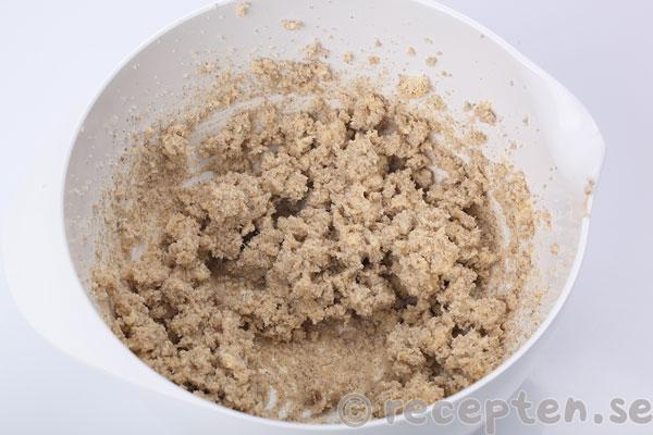 chokladbollar lchf steg 2: blandat
